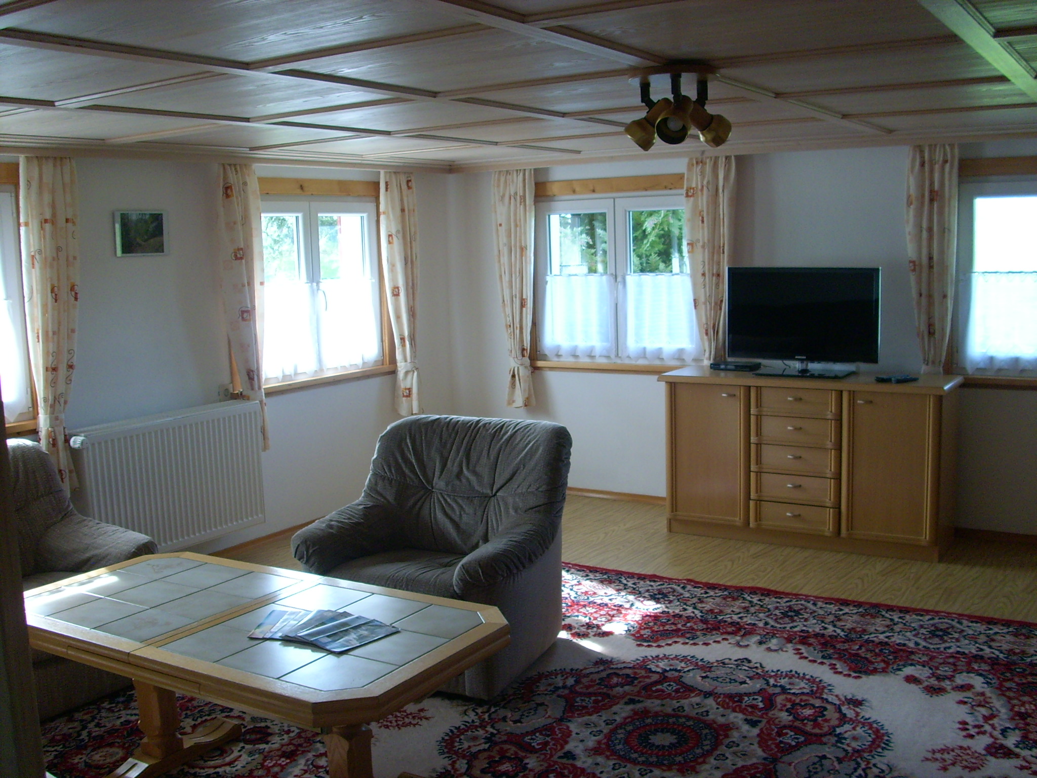 wohnzimmer.jpg